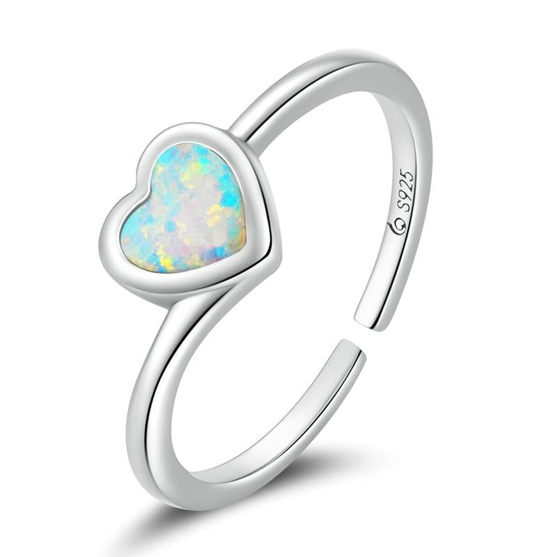Anillo de ópalo en forma de corazón de plata de ley 925